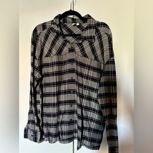 BP brand. Thin flannel shirt. Grey, black and pink color. Size Large